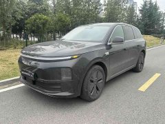 Li Auto L6 Pro - ფოტო 1