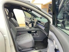 NIO ES8 Six-Seat Executive Signature Edition - ფოტო 10
