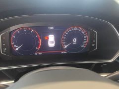 Volkswagen Passat Outstanding Edition 380TSI Dragon Prestige - ფოტო 4
