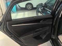 Volkswagen Passat Outstanding Edition 380TSI Dragon Prestige - ფოტო 8