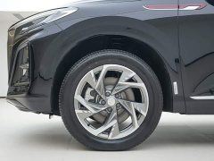 FAW Red Flag HS3 PHEV 117km Dynamic Edition - photo 15