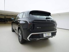FAW Red Flag HS3 PHEV 117km Dynamic Edition - photo 4