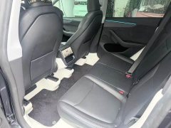 Tesla Model Y Long Range All-Wheel Drive Launch Edition - ფოტო 4