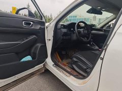 Honda Vezel 1.5L CVT Tech Edition - ფოტო 12