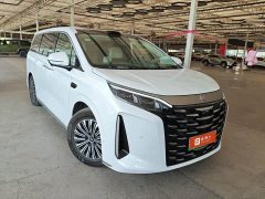 BYD Summer DM-i 1.5T 218KM Excellence Edition - ფოტო 2