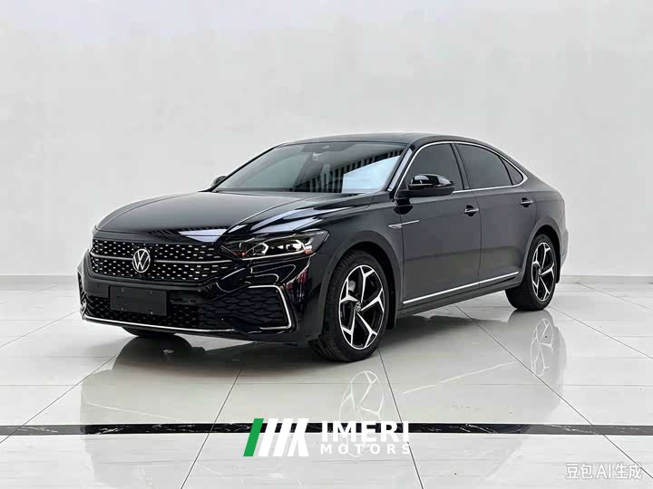 Volkswagen Passat Facelift 330TSI Starry Sky Luxury Edition