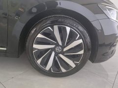 Volkswagen Passat 380TSI Luxury - ფოტო 6