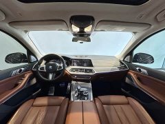 BMW X7 xDrive M50i - ფოტო 16
