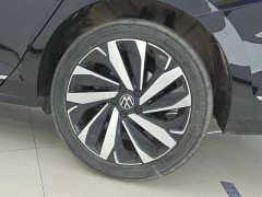 Volkswagen Passat Facelift 330TSI Luxury - ფოტო 6