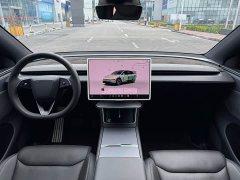 Tesla Model Y L Long Range All-Wheel Drive - ფოტო 10