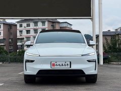 Tesla Model Y L Long Range All-Wheel Drive - ფოტო 2
