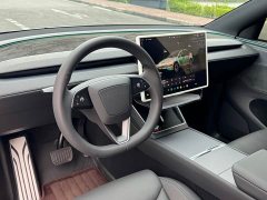 Tesla Model Y L Long Range All-Wheel Drive - ფოტო 4