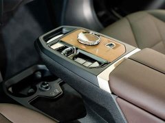 BMW iX Facelift xDrive40 - ფოტო 13