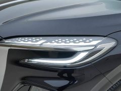 FAW Red Flag HS3 PHEV 117km Dynamic Edition - photo 14