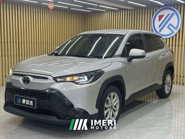 Toyota Frontlander 2.0L CVT Elite - ავტომობილი ჩინეთიდან