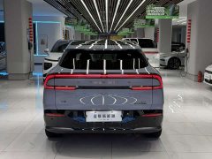 XPeng G7 Extended Range 1704 Max Flagship - ფოტო 13