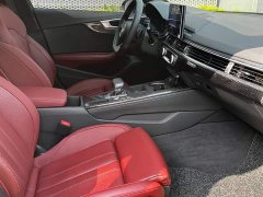 Audi A4L 40 TFSI Luxury Dynamic - ფოტო 18