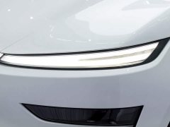 Tesla Model Y Rear-Wheel Drive - ფოტო 8