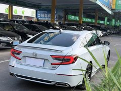Honda Accord 260TURBO Phantom Night Premium Edition - ფოტო 11