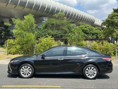 Toyota Camry 2.0G Luxury - ფოტო 10