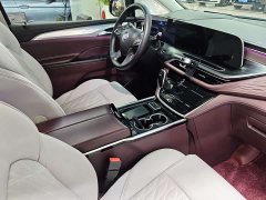 Buick GL8 Avenir Six-Seat Wisdom Courtesy Edition - ფოტო 10