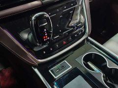 Buick GL8 Avenir Six-Seat Wisdom Courtesy Edition - ფოტო 13