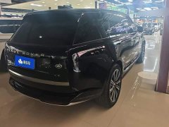Land Rover Range Rover 3.0L V6 400PS Extended Wheelbase Prestige Edition - ფოტო 3
