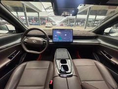 Changan A07 Blue Whale Electric Edition 525 Luxury Edition - ფოტო 6
