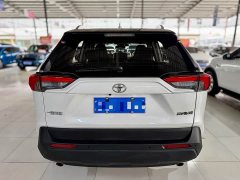 Toyota RAV4 2.0L CVT FWD Urban Edition - ფოტო 5