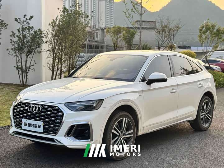 Audi Q5L Sportback 40 TFSI Luxury - ავტომობილი ჩინეთიდან