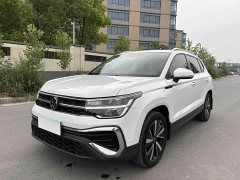 Volkswagen Touareg 300TSI Two-Wheel Drive Moonlight Edition - ფოტო 1