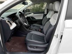 Volkswagen Touareg 300TSI Two-Wheel Drive Moonlight Edition - ფოტო 10