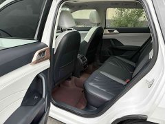 Volkswagen Touareg 300TSI Two-Wheel Drive Moonlight Edition - ფოტო 16