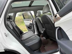 Volkswagen Touareg 300TSI Two-Wheel Drive Moonlight Edition - ფოტო 18