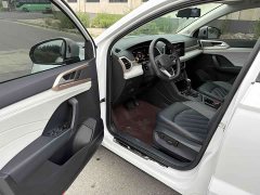 Volkswagen Touareg 300TSI Two-Wheel Drive Moonlight Edition - ფოტო 9