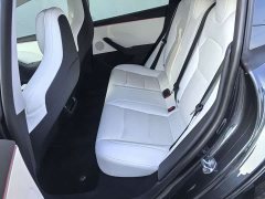 Tesla Model 3 High Performance All-Wheel Drive - ფოტო 9