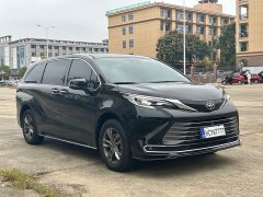 Toyota Sienna 2.5L Hybrid AWD Premium - ფოტო 5