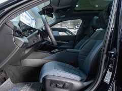 BMW 5 Series 530Li Luxury M Sport Package - ფოტო 16