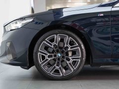 BMW 5 Series 530Li Luxury M Sport Package - ფოტო 9