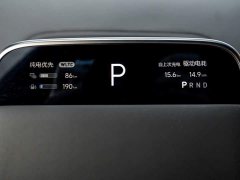 Li Auto L7 Air - ფოტო 19