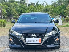 Nissan Teana 2.0L XL Comfort - ფოტო 2