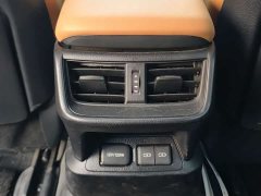 Lexus ES 200 Excellence Edition - ფოტო 15