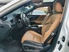 Lexus ES 200 Excellence Edition - ფოტო 8