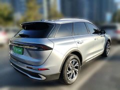 Lincoln Explorer 2.0T Two-Wheel Drive Premium - ფოტო 4