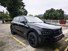 Volkswagen Touareg 3.0TSI Sharp Enjoyment Edition Jet Black Sport Package - ფოტო 1