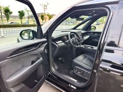 Zeekr 009 Six-Seat Executive AWD 108kWh - ფოტო 4