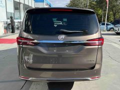 Buick GL8 Land Business Class Comfort Edition - ფოტო 5