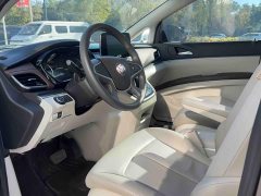 Buick GL8 Land Business Class Comfort Edition - ფოტო 7