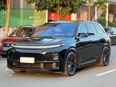 Li Auto L7 Pro - ფოტო 1