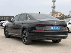 Volkswagen Passat Outstanding Edition 330TSI Elite - ფოტო 6